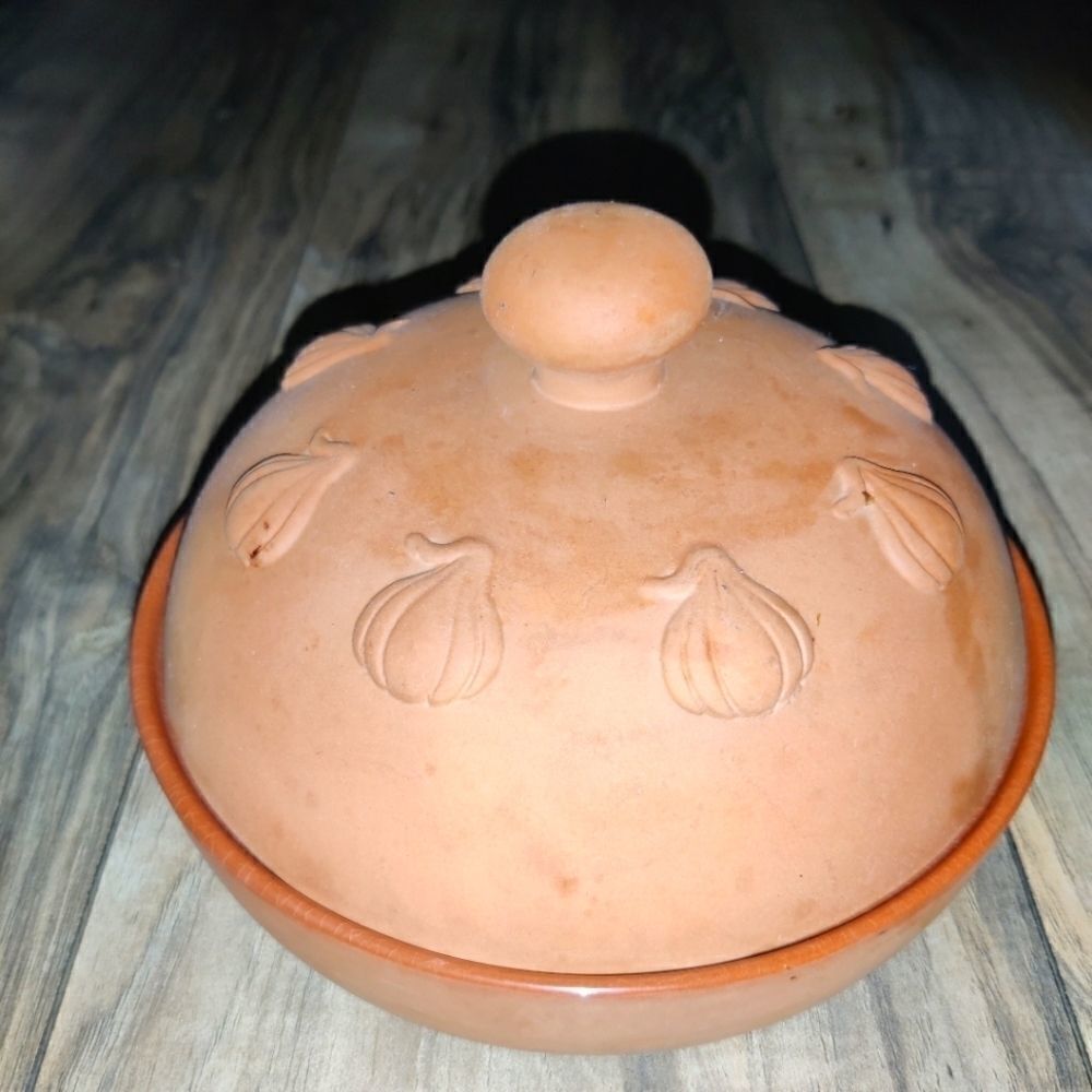 PIC Made In China Terra Cotta Stoneware Garlic Baker Roaster With Garlic Design